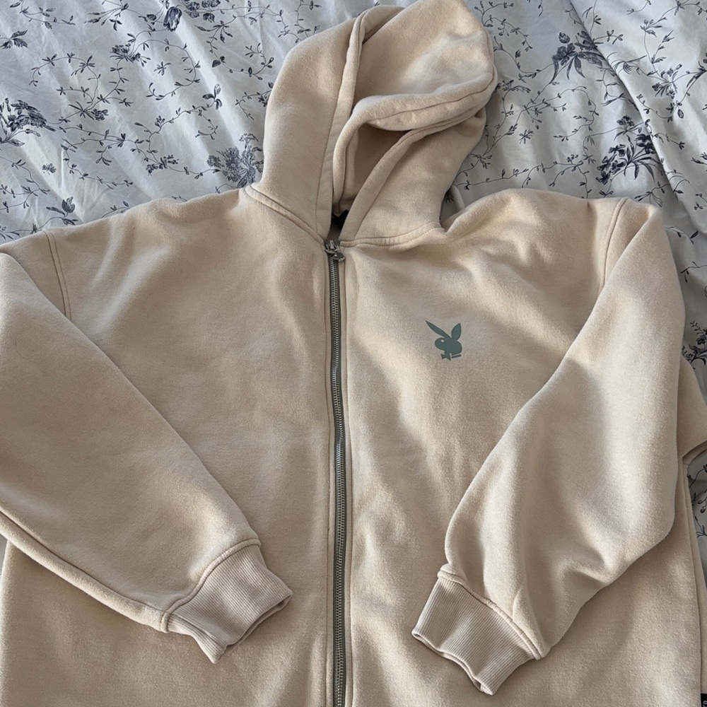 Missguided x Playboy Oversized Hoodie EUC - Picture 5 of 8